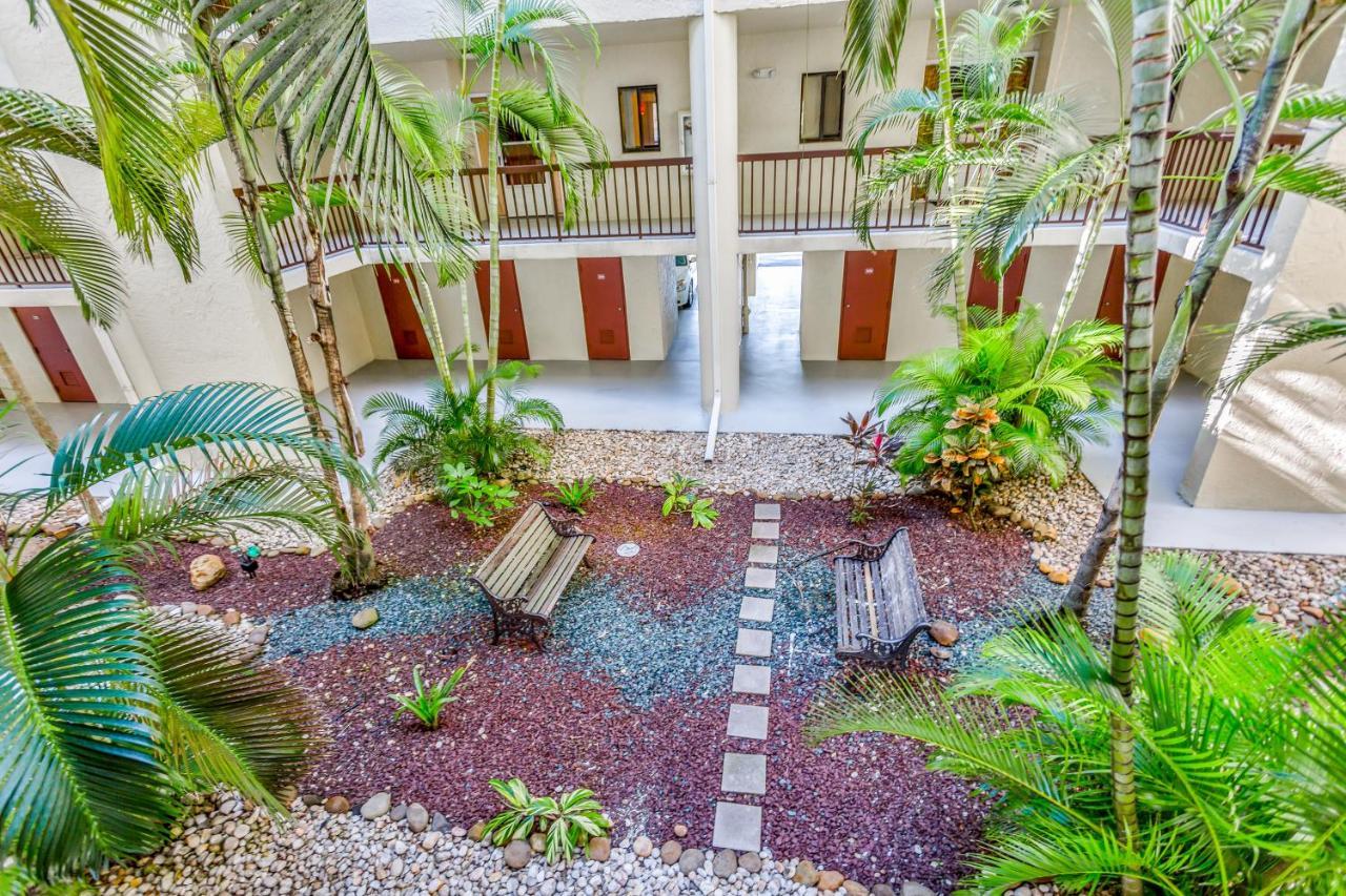 Ocean Breeze & Santa Maria Condos Fort Myers Beach Exteriér fotografie